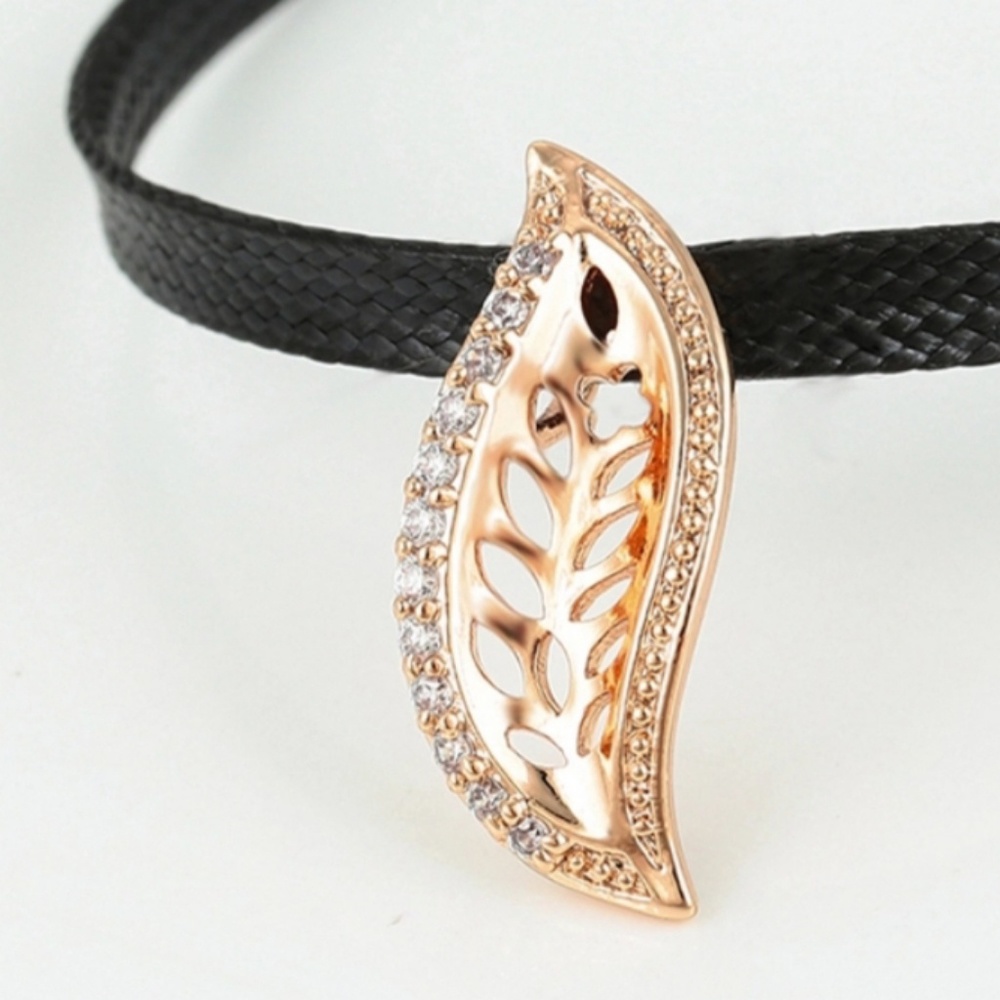 New Leather Choker Necklace with Gold Leaf